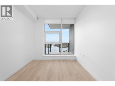 680 QUAYSIDE Drive | New Westminster British Columbia | Slide Image Fourteen