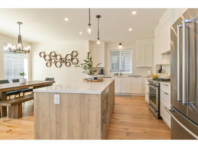27726 ROUNDHOUSE Drive | Abbotsford British Columbia | Slide Image Eight