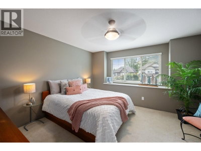3277 CHARTWELL GRN | Coquitlam British Columbia | Slide Image Twenty-eight