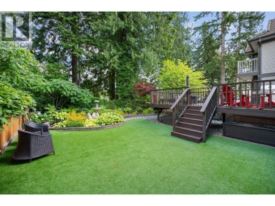 3277 CHARTWELL GRN | Coquitlam British Columbia | Slide Image Forty