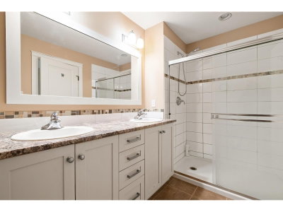 45290 SOOWAHLIE Crescent | Chilliwack British Columbia | Slide Image Nineteen