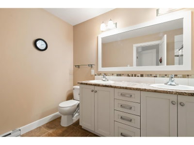 45290 SOOWAHLIE Crescent | Chilliwack British Columbia | Slide Image Twenty