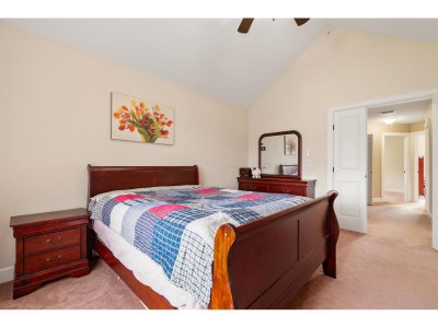 45290 SOOWAHLIE Crescent | Chilliwack British Columbia | Slide Image Twenty-one