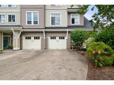 45290 SOOWAHLIE Crescent | Chilliwack British Columbia | Slide Image Thirty-two