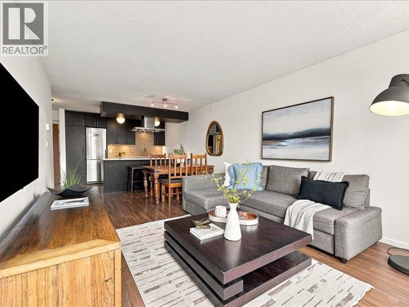 1330 HORNBY Street, Vancouver, British Columbia V6Z 1W5