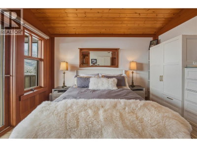 2324 TALUSWOOD Place | Whistler British Columbia | Slide Image Eighteen