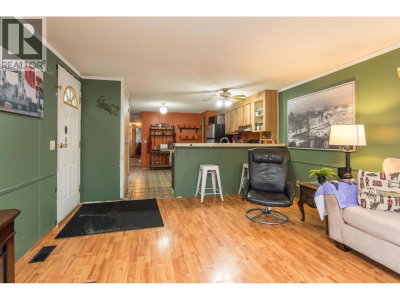 145 KING EDWARD Street | Coquitlam British Columbia | Slide Image Nine