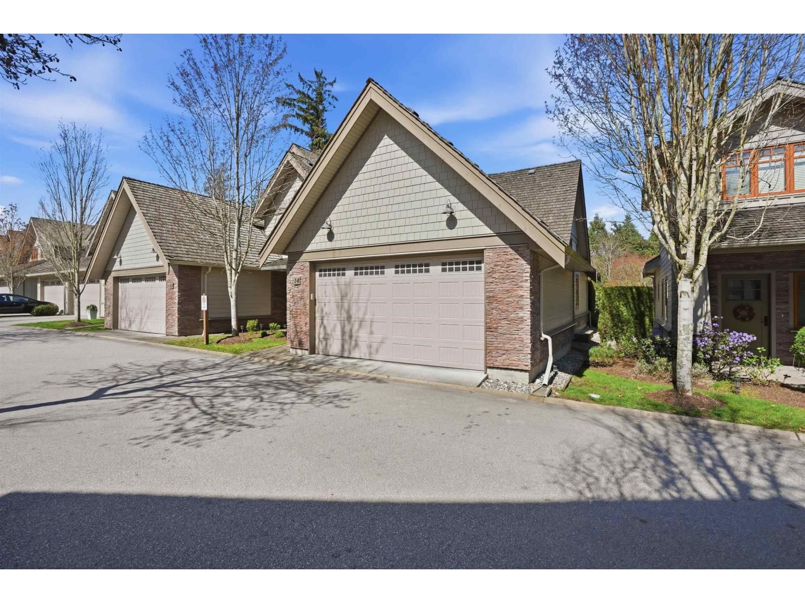 3122 160TH Street, Surrey, British Columbia V3Z 8K5