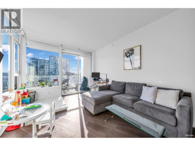 3557 SAWMILL Crescent | Vancouver British Columbia | Slide Image Three