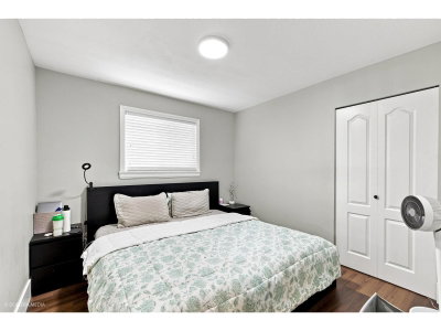 6045 131 Street | Surrey British Columbia | Slide Image Twelve