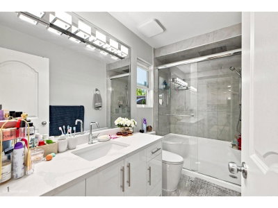 6045 131 Street | Surrey British Columbia | Slide Image Thirteen