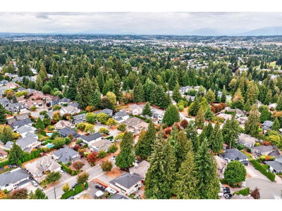 4484 210A Street | Langley British Columbia | Slide Image Thirty-seven