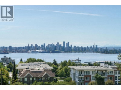 1320 CHESTERFIELD Avenue | North Vancouver British Columbia | Slide Image Eight