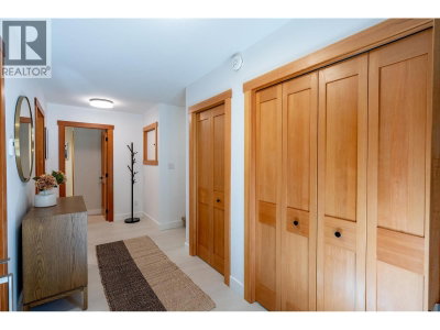 3125 HAWTHORNE Place | Whistler British Columbia | Slide Image Eighteen
