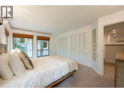 3125 HAWTHORNE Place | Whistler British Columbia | Slide Image Thirty-one
