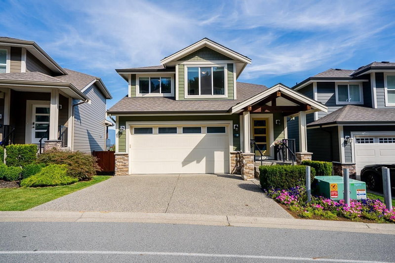 50634 LEDGESTONE Place Chilliwack British Columbia, V2P 0E7 - 3 Bedrooms Home For Sale