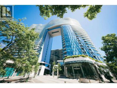 87 NELSON Street | Vancouver British Columbia | Slide Image Four
