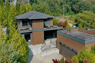 33879 KNIGHT Avenue | Mission British Columbia | Slide Image Two