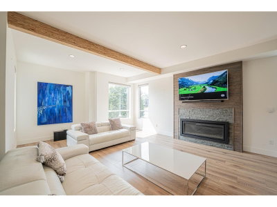33879 KNIGHT Avenue | Mission British Columbia | Slide Image Eight