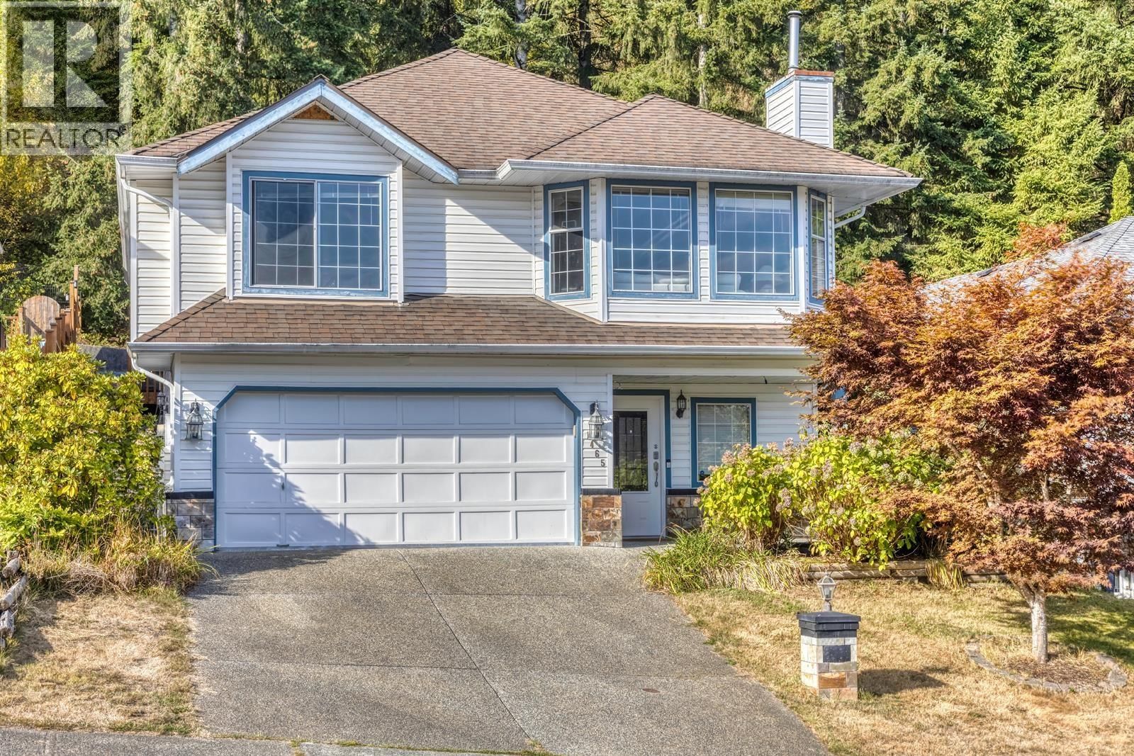 1465 BLACKWATER Place, Coquitlam, British Columbia V3E 2R5