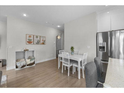 20856 76 Avenue | Langley British Columbia | Slide Image Six