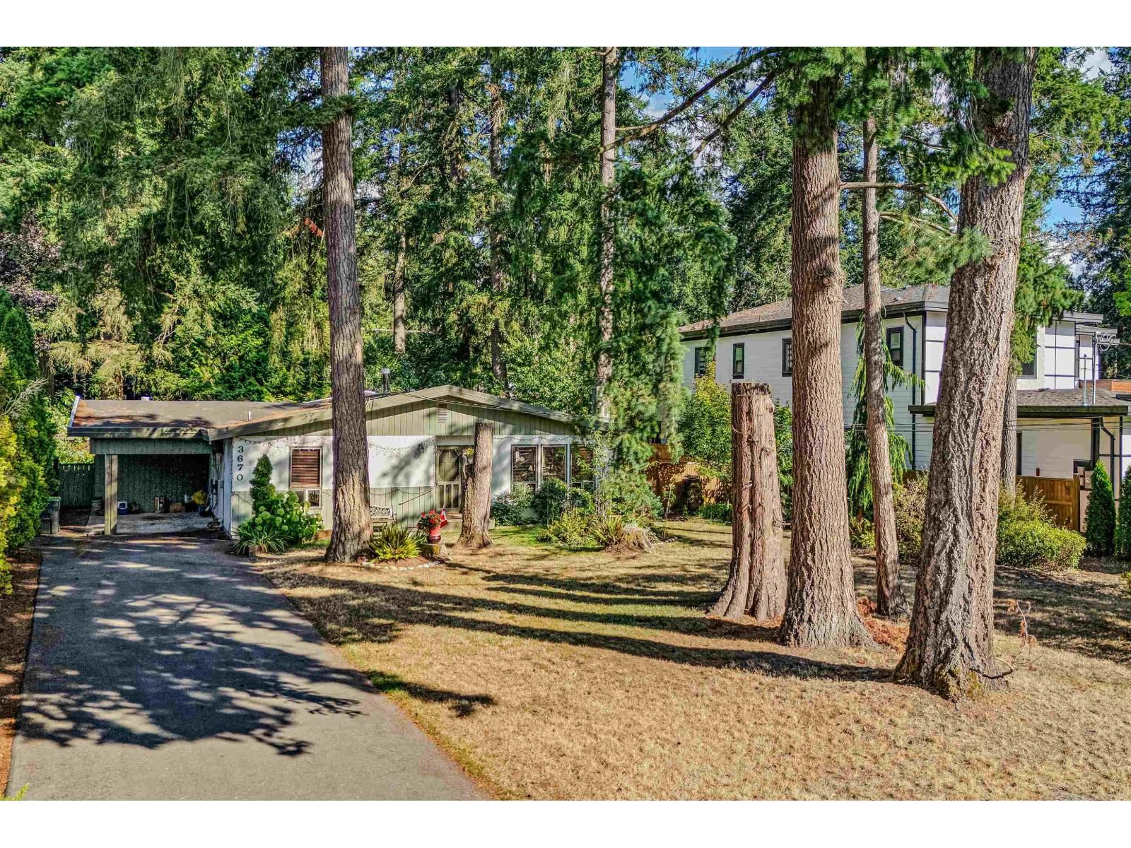 3670 207B Street, Langley, British Columbia V3A 2G4