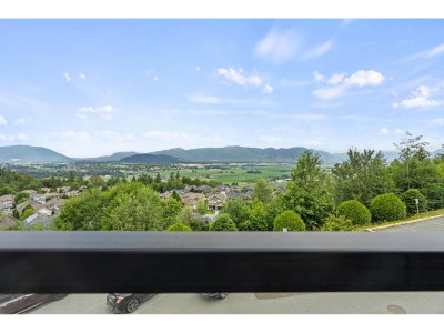 6026 LINDEMAN Street | Chilliwack British Columbia | Slide Image Twenty-seven