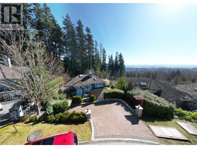 3866 MICHENER Way | North Vancouver British Columbia | Slide Image One