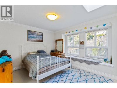3866 MICHENER Way | North Vancouver British Columbia | Slide Image Twenty-one
