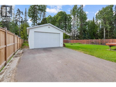 3681 HAZEL Drive | Prince George British Columbia | Slide Image Two