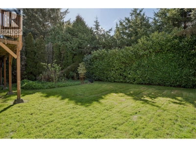 5392 MAPLE Crescent | Delta British Columbia | Slide Image Twenty