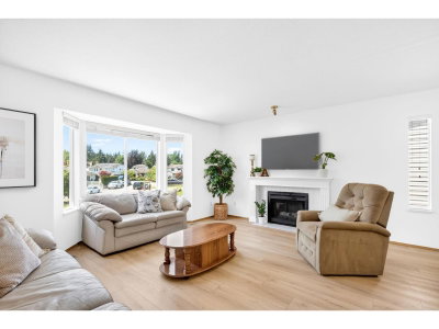20781 50A Avenue | Langley British Columbia | Slide Image Three