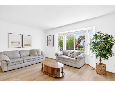 20781 50A Avenue | Langley British Columbia | Slide Image Four