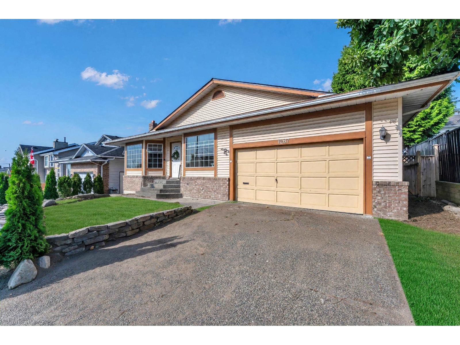 1267 FINLAY Street, White Rock, British Columbia V4B 5H6