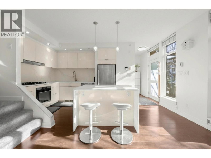 1053 HOMER Street Vancouver British Columbia, V6B 2X5 - 2 Bedrooms Condo For Sale