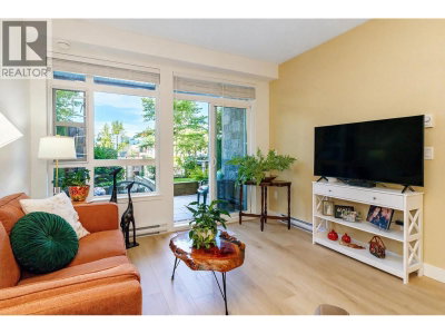 22562 121 Avenue | Maple Ridge British Columbia | Slide Image Six
