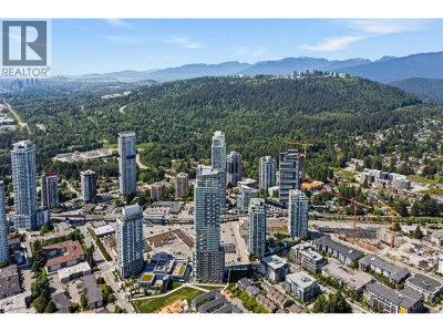 626 CLAREMONT Street | Coquitlam British Columbia | Slide Image Thirty