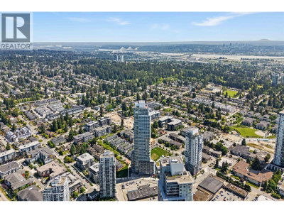 626 CLAREMONT Street | Coquitlam British Columbia | Slide Image Thirty-two