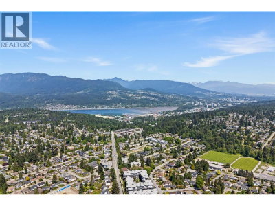 626 CLAREMONT Street | Coquitlam British Columbia | Slide Image Thirty-three