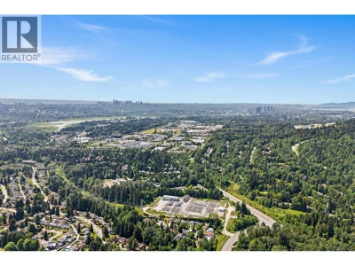 626 CLAREMONT Street | Coquitlam British Columbia | Slide Image Thirty-four
