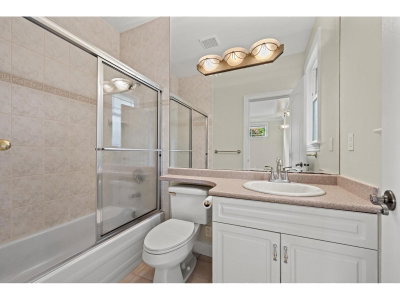 13477 13A Avenue | Surrey British Columbia | Slide Image Thirty-two
