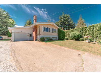 33460 CONWAY Place | Abbotsford British Columbia | Slide Image Two