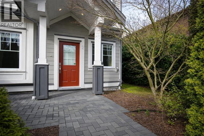 8477 WILLIAMS Road | Richmond British Columbia | Slide Image Twenty