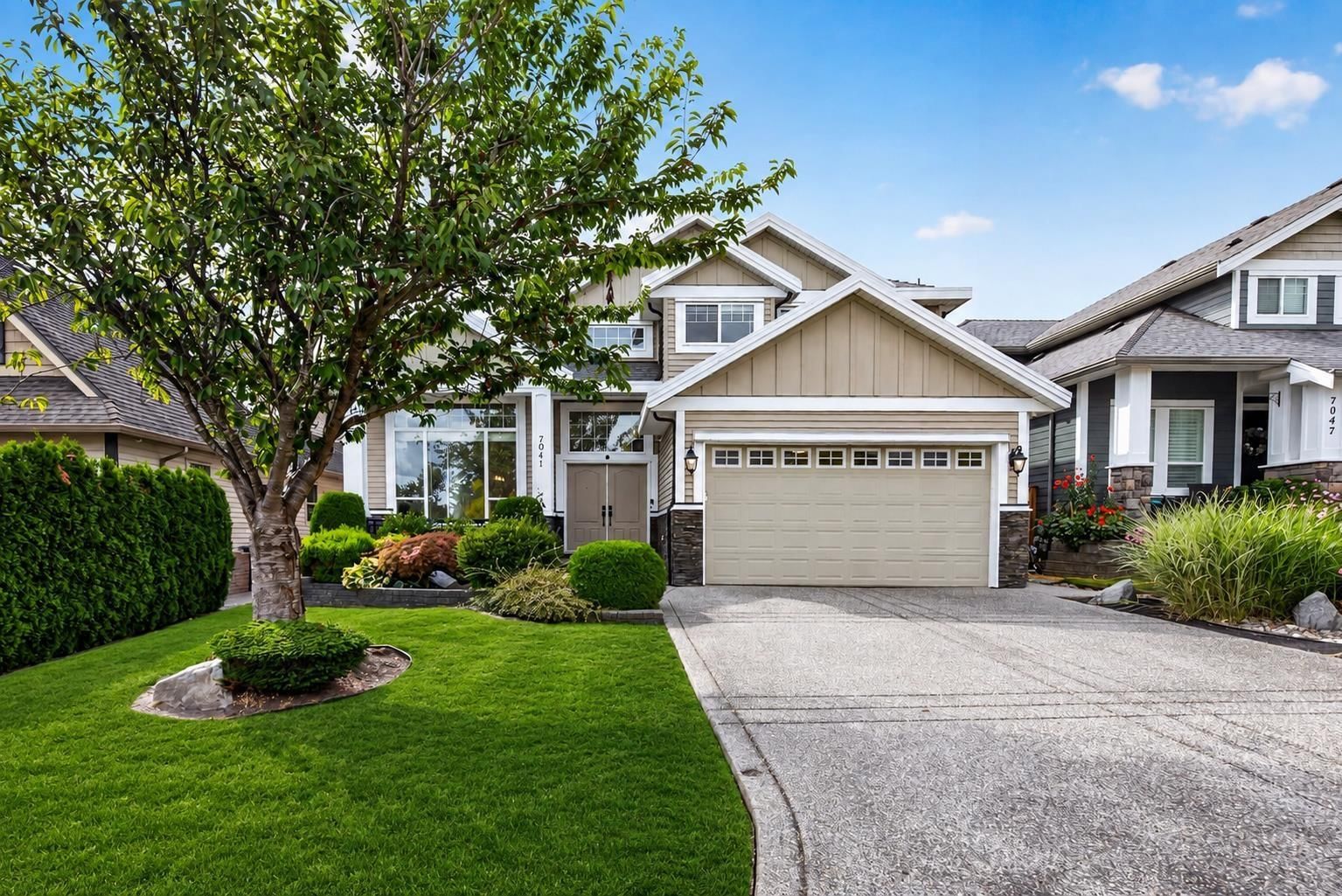 7041 198A Street, Langley, British Columbia V2Y 3H6