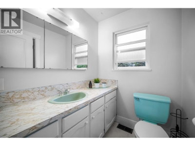 3580 BARGEN Drive | Richmond British Columbia | Slide Image Sixteen