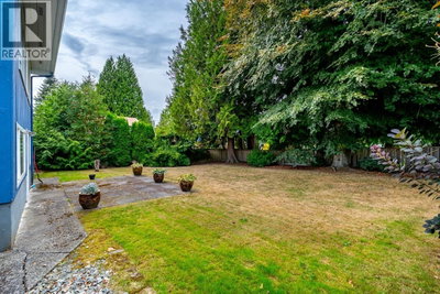 1721 BOWMAN Avenue | Coquitlam British Columbia | Slide Image Eight
