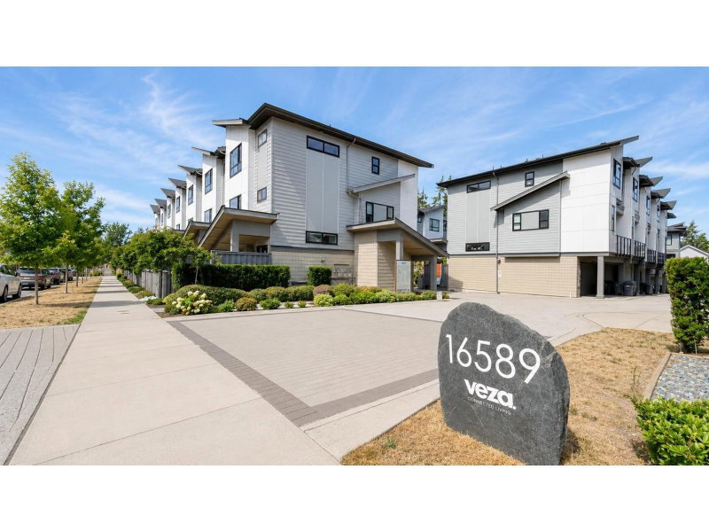 16589 25 Avenue Surrey British Columbia, V3Z 1H5 - 3 Bedrooms Condo For Sale