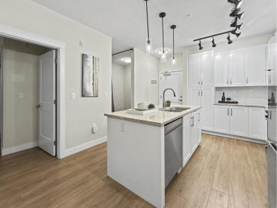 11077 RAVINE Road | Surrey British Columbia | Slide Image Eleven
