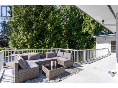 646 WINDSOR Road | North Vancouver British Columbia | Slide Image Eighteen