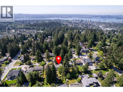 646 WINDSOR Road | North Vancouver British Columbia | Slide Image Thirty-seven